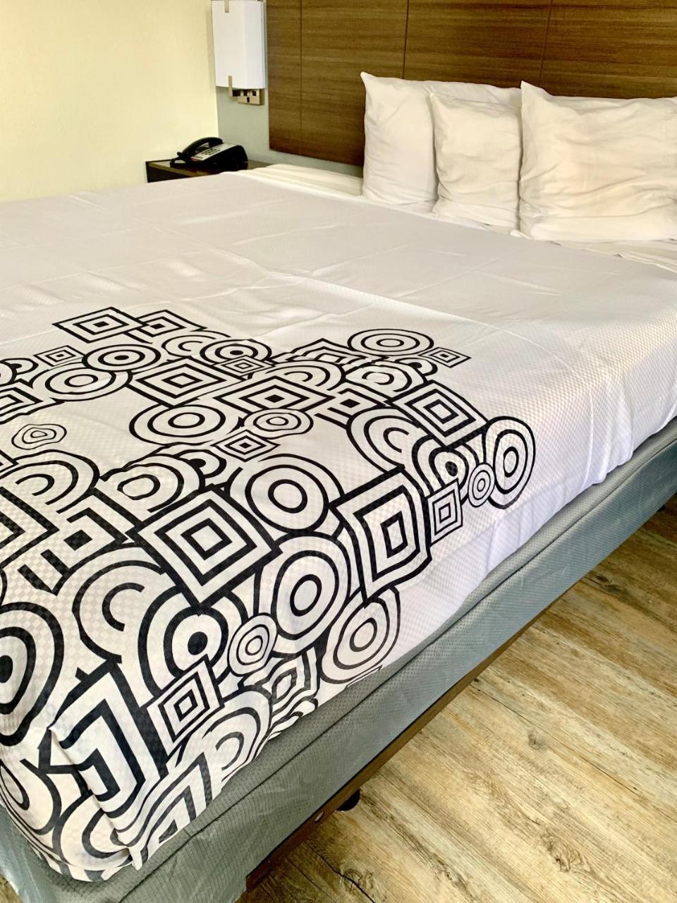 Love Field Hotel